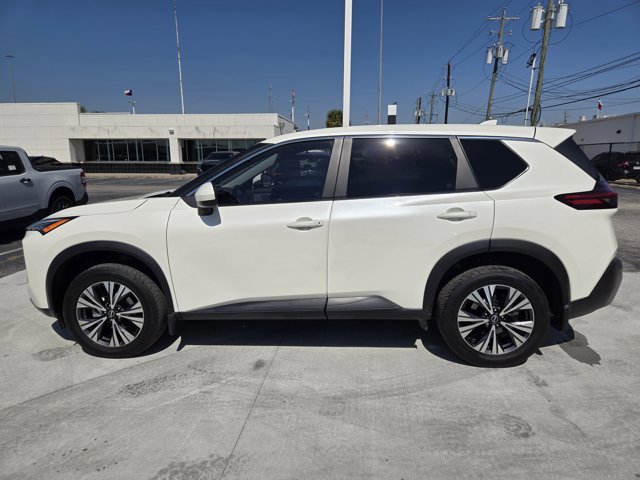 Used 2023 Nissan Rogue SV image 5