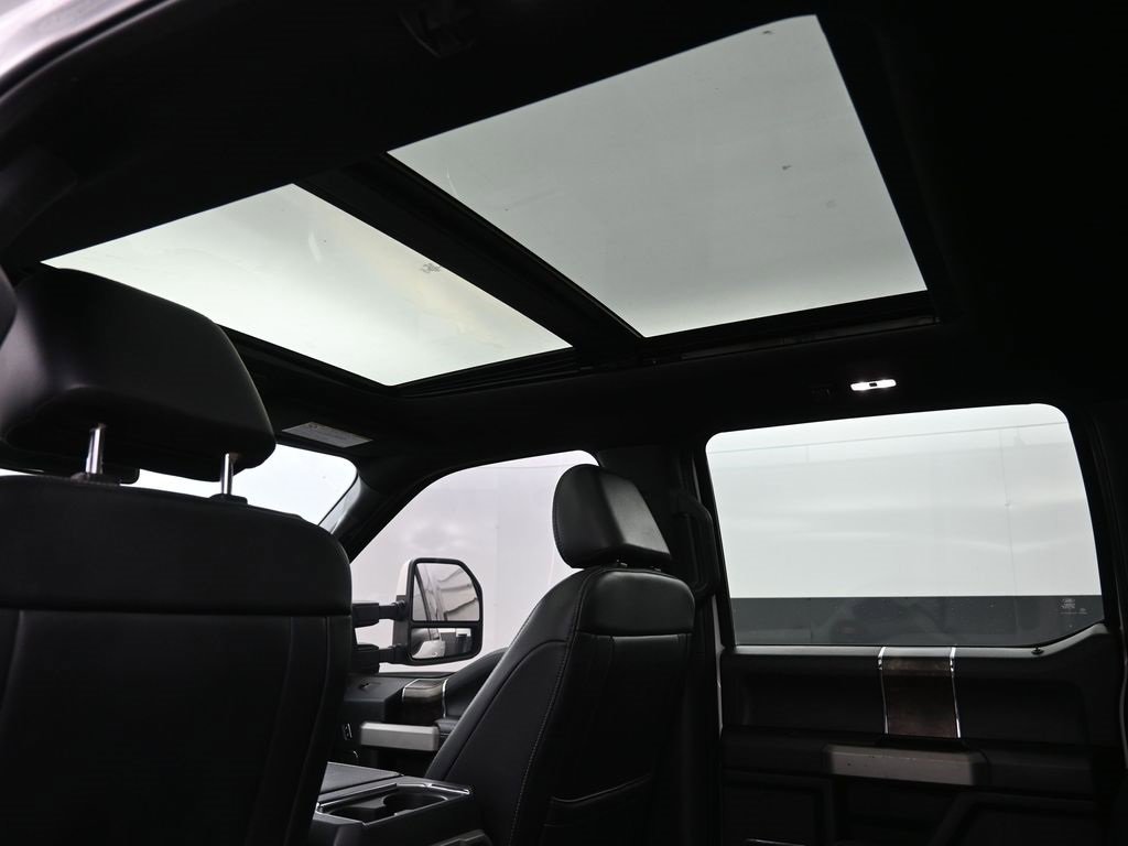 Certified 2022 Ford F250 Lariat w/ Lariat Ultimate Package image 26