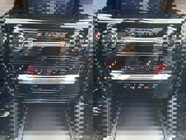 Certified 2021 Ford Explorer Platinum w/ Equipment Group 601A image 25