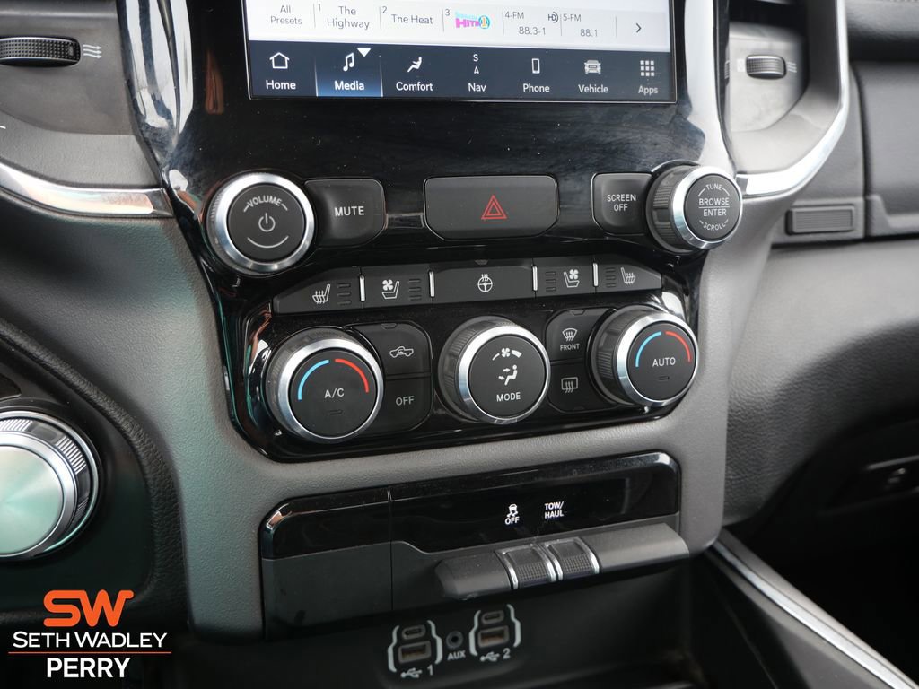 Used 2024 RAM 1500 Laramie image 29