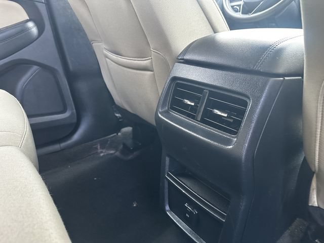 Certified 2020 Ford Edge SE FWD image 37