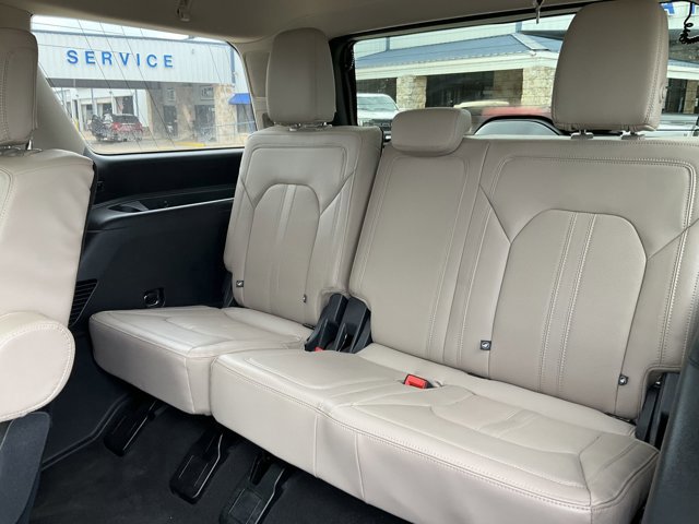 Certified 2024 Ford Expedition Limited w/ Excursion Package AWD/4WD image 13