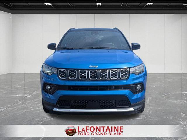 Used 2025 Jeep Compass Limited AWD/4WD image 8
