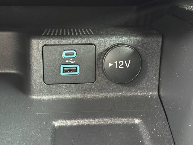 Certified 2023 Ford Escape Active AWD/4WD image 11