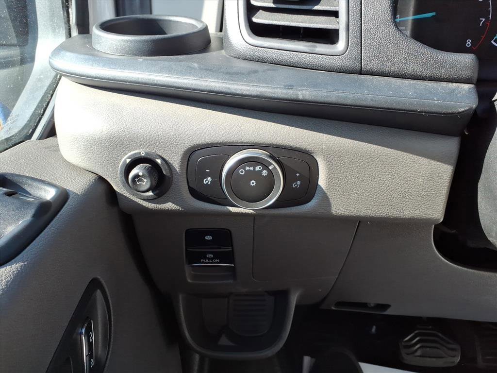 Certified 2023 Ford Transit 250 Medium Roof image 15