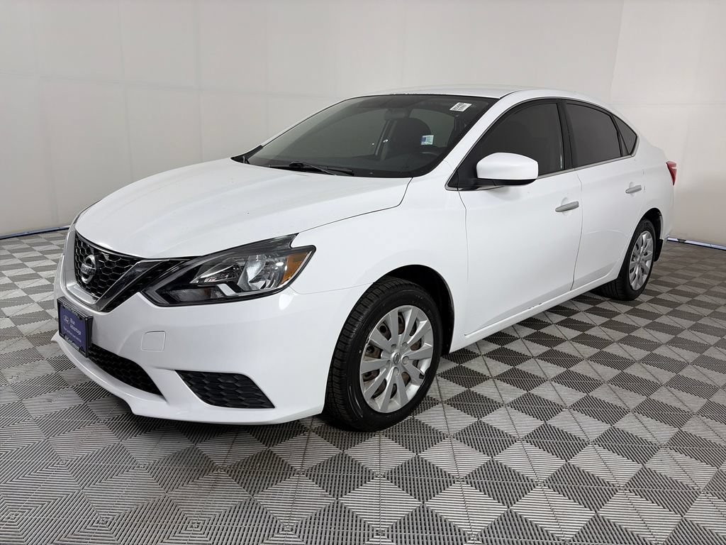 Used 2017 Nissan Sentra S FWD image 3