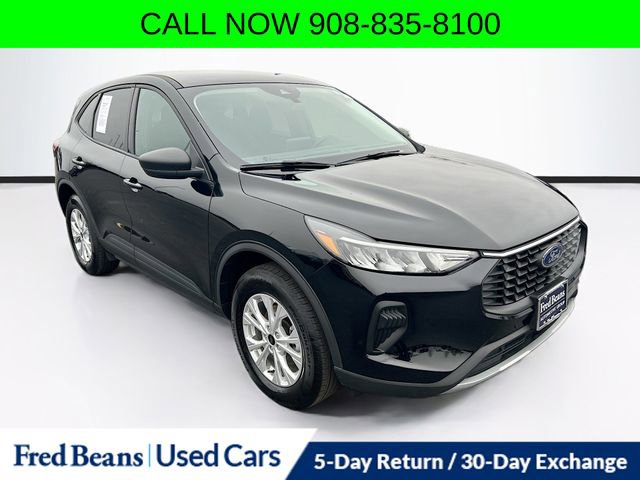 Certified 2025 Ford Escape Active image 1