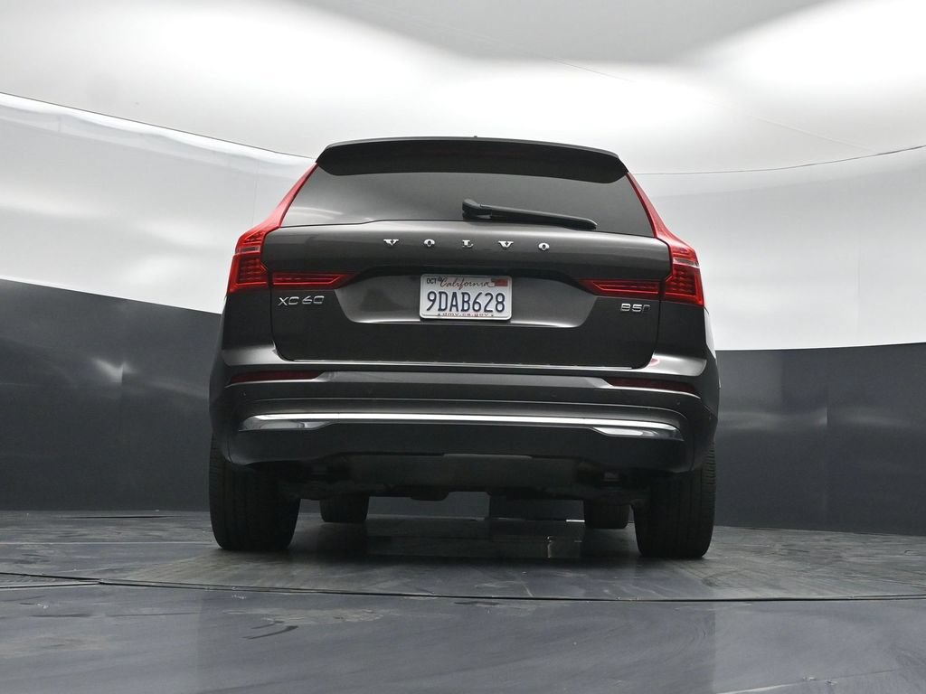 Used 2023 Volvo XC60 B5 Ultimate w/ Climate Package AWD/4WD image 46