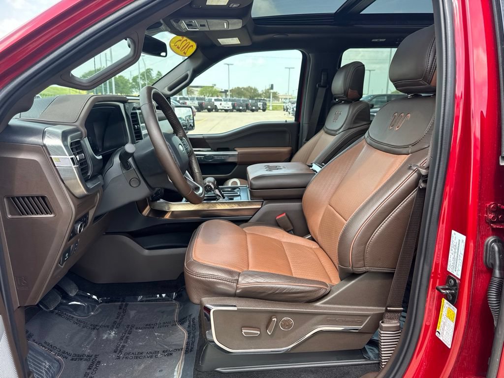 Certified 2025 Ford F150 King Ranch AWD/4WD image 4