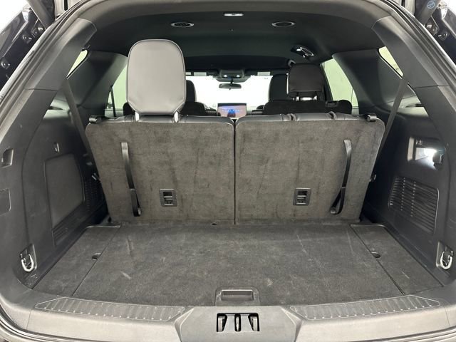 Certified 2025 Ford Explorer ST-Line image 17