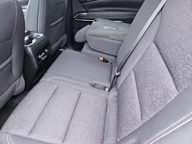 Used 2024 Chevrolet Traverse LT image 9