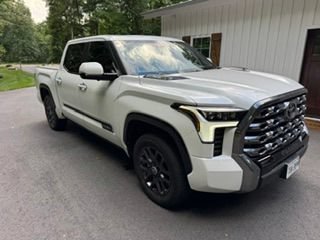 Used 2024 Toyota Tundra Platinum AWD/4WD image 4