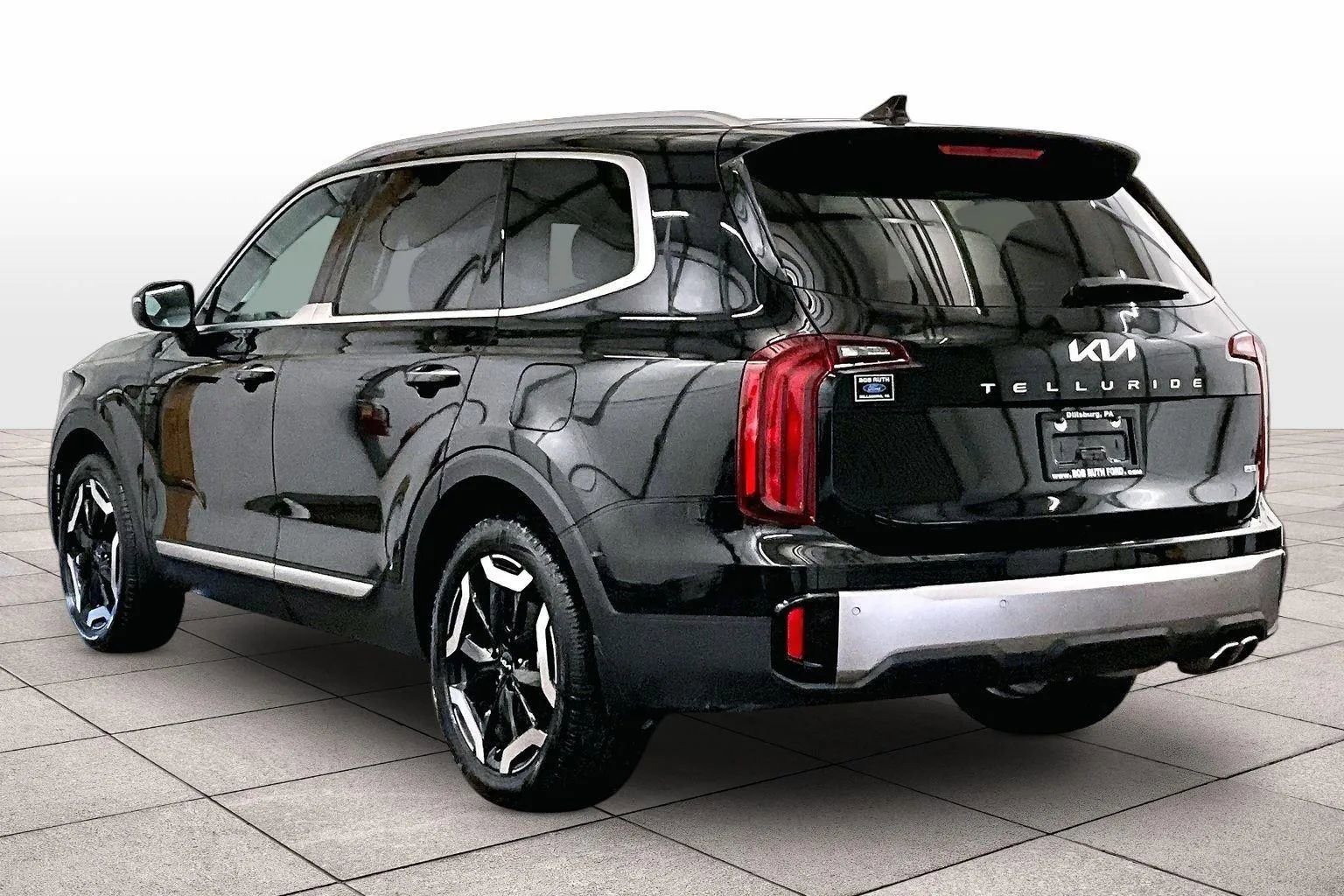 Used 2025 Kia Telluride S image 10