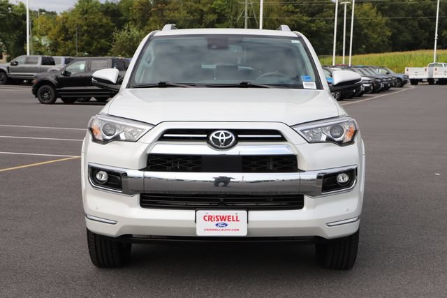 Used 2024 Toyota 4Runner Limited AWD/4WD image 5