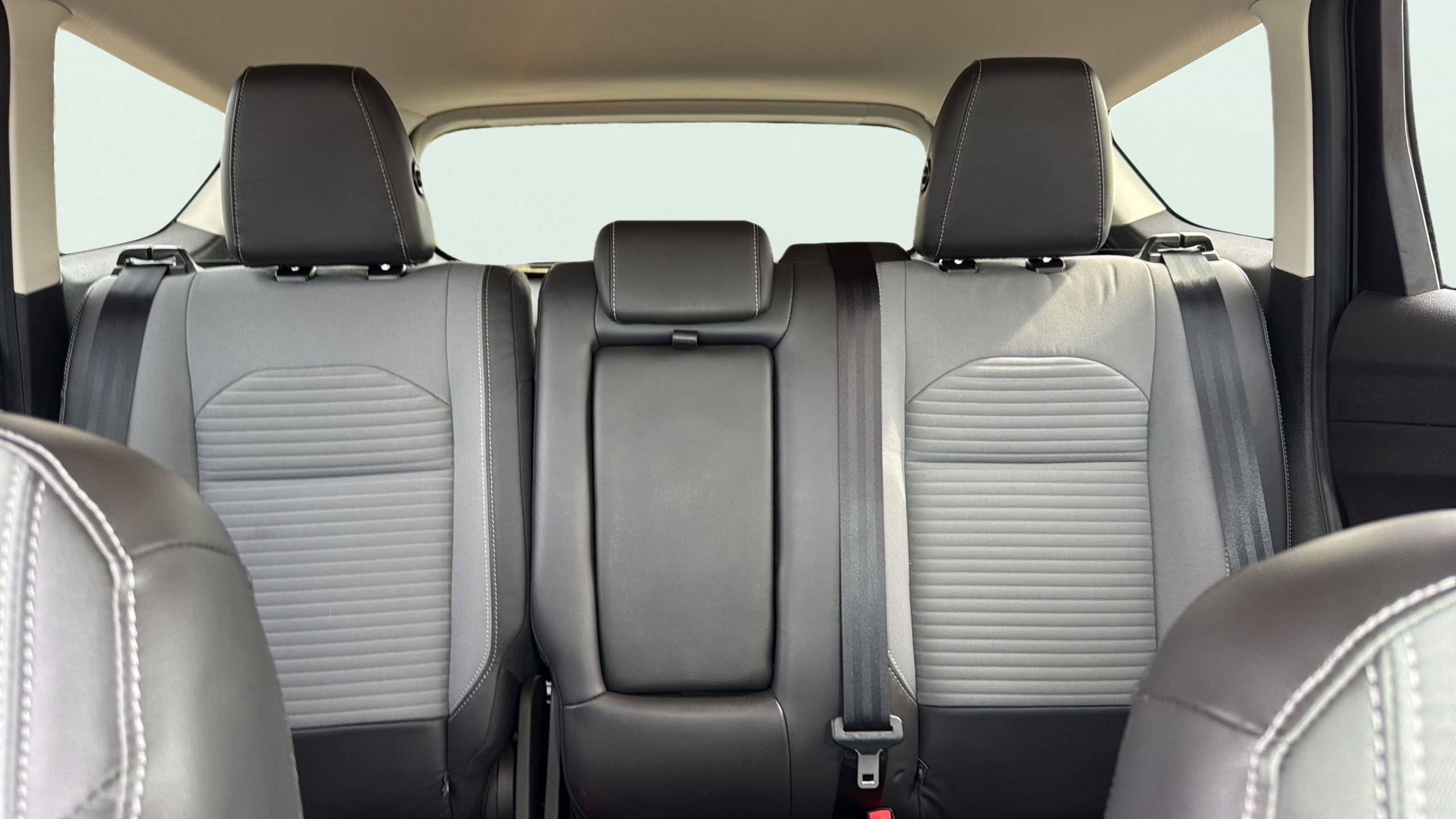 Certified 2019 Ford Escape SE AWD/4WD image 13