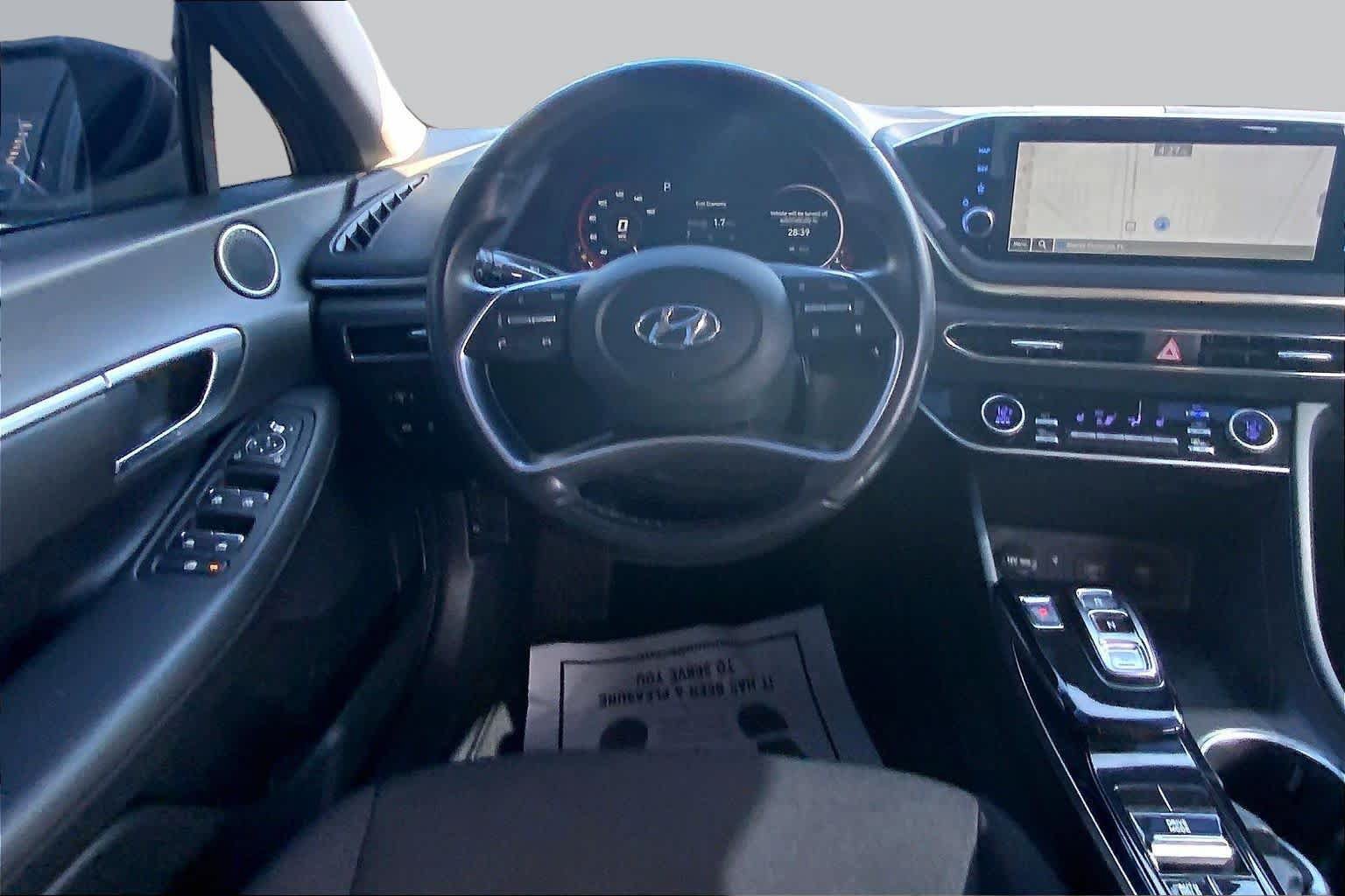 Used 2023 Hyundai Sonata SEL w/ Convenience Package FWD image 6