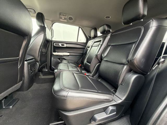 Certified 2024 Ford Explorer XLT w/ Equipment Group 202A AWD/4WD image 19