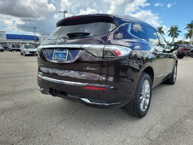 Used 2022 Buick Enclave Avenir w/ Avenir Technology Package AWD/4WD image 6