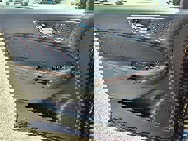 Certified 2024 Ford Edge ST-Line image 20