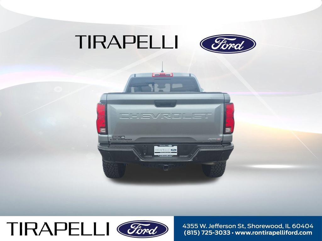 Used 2024 Chevrolet Colorado ZR2 w/ Technology Package image 4