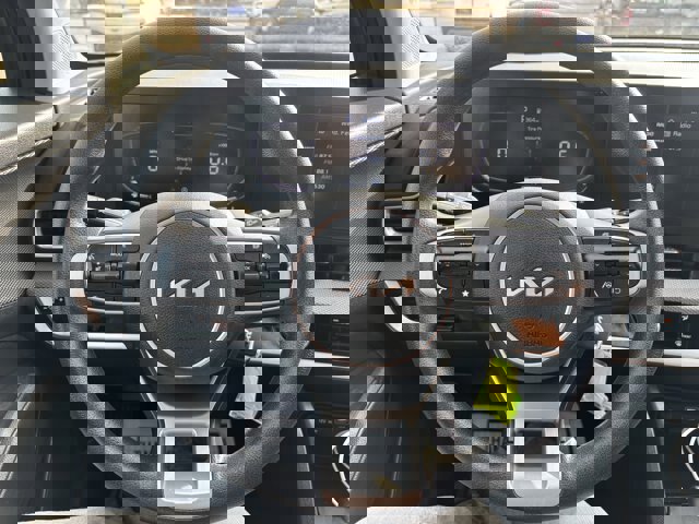 Certified 2024 Ford Escape ST-Line w/ Tech Pack #1 image 27