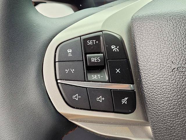 Certified 2025 Ford Explorer Active RWD image 31