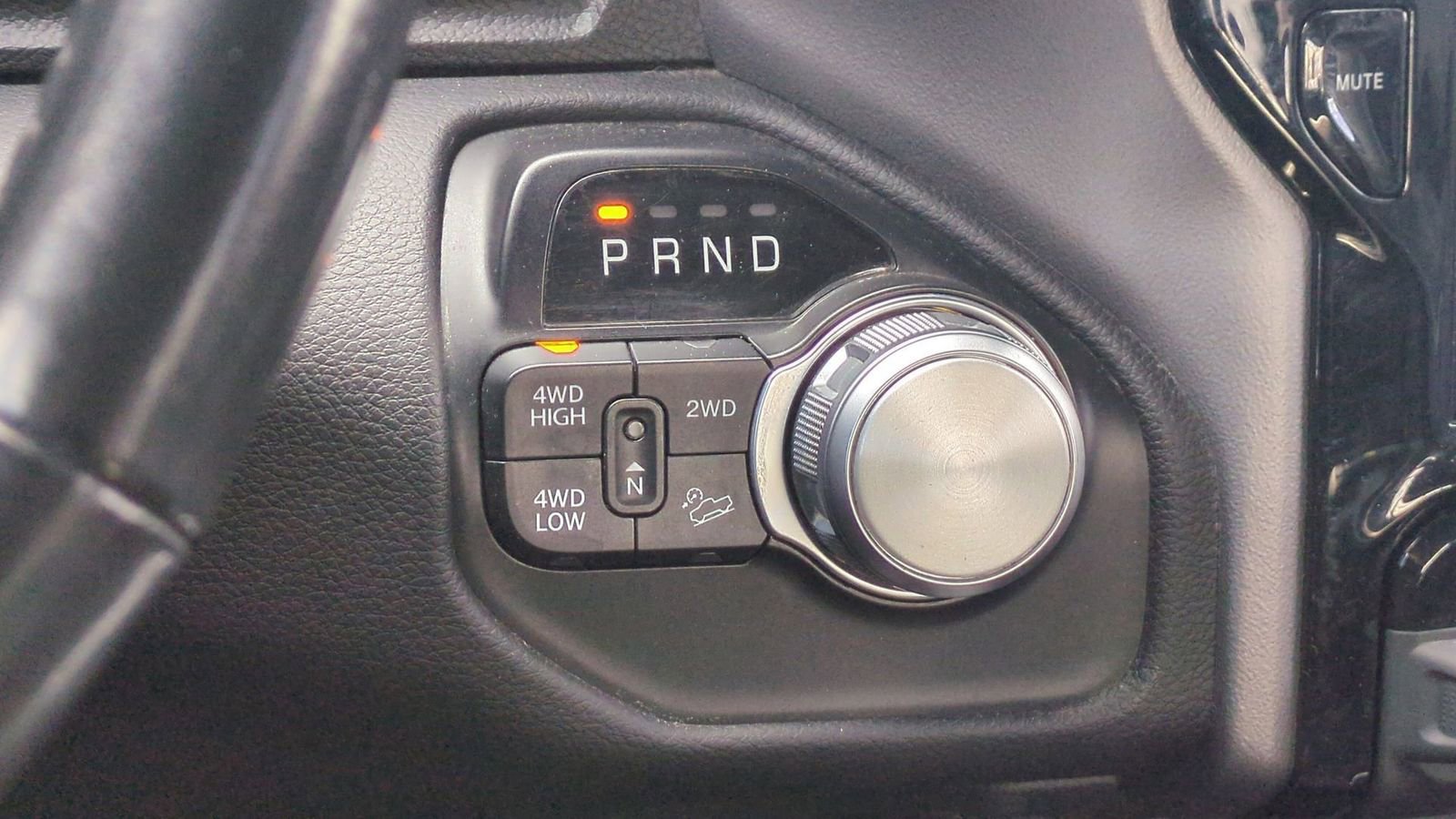 Used 2022 RAM 2500 Laramie w/ Night Edition image 40