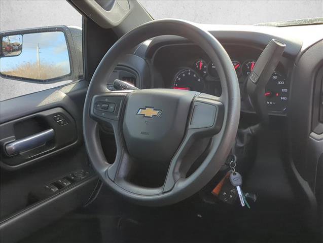 Used 2020 Chevrolet Silverado 1500 Custom w/ Custom Value Package image 27