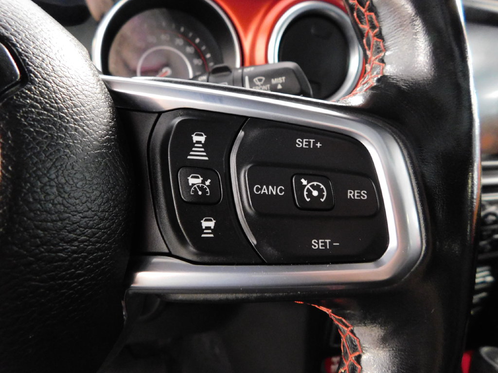 Used 2020 Jeep Wrangler Unlimited Rubicon w/ Dual Top Group AWD/4WD image 19