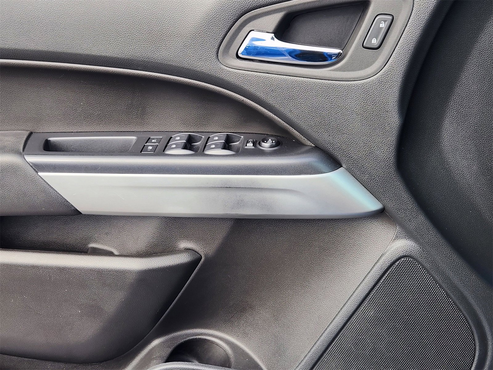 Used 2022 Chevrolet Colorado LT w/ LT Convenience Package image 20