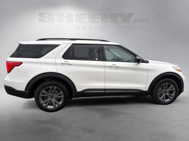 Certified 2022 Ford Explorer XLT w/ Equipment Group 202A image 6