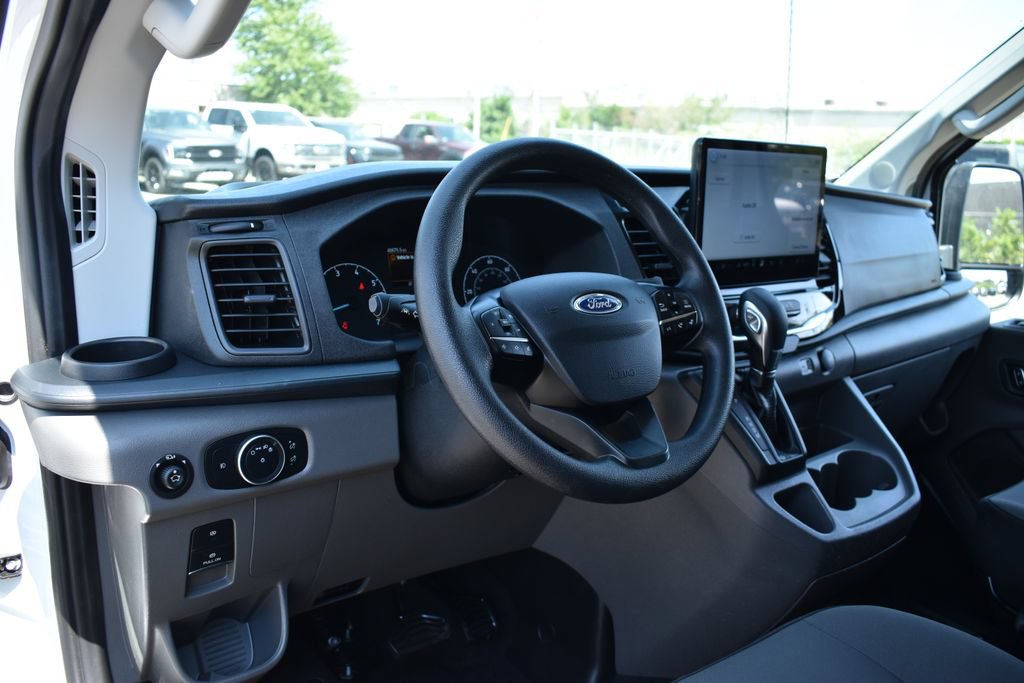 Certified 2025 Ford Transit 350 XLT RWD image 25