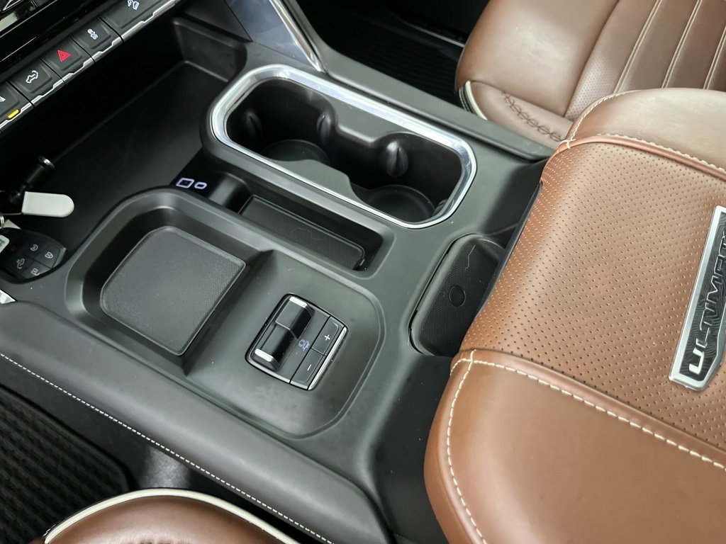 Used 2024 GMC Sierra 3500 Denali Ultimate image 22