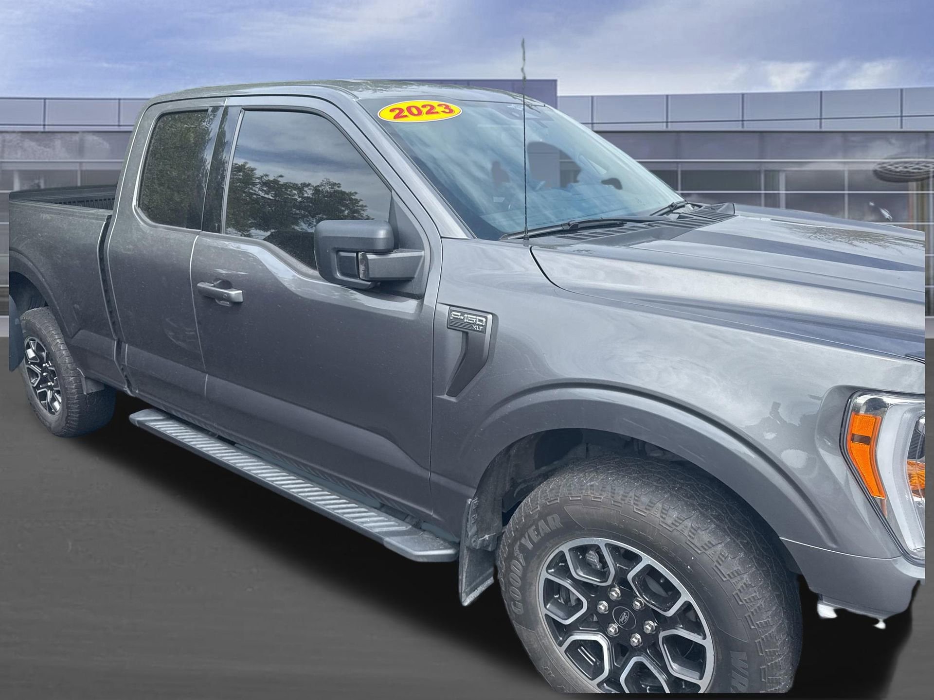 Certified 2023 Ford F150 XLT w/ Equipment Group 302A High AWD/4WD image 4