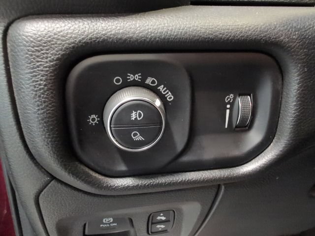 Used 2022 RAM 1500 Big Horn AWD/4WD image 15