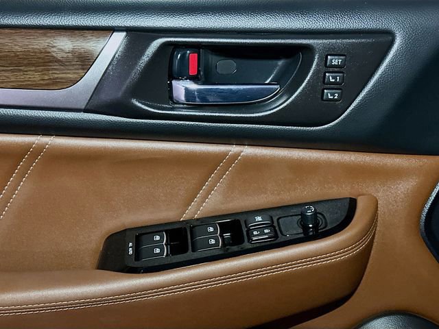 Used 2018 Subaru Outback 3.6R Touring image 17