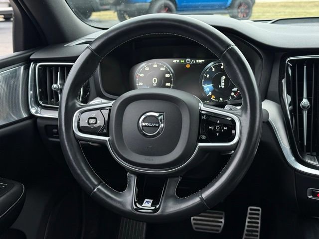 Used 2019 Volvo S60 T5 R-Design image 20
