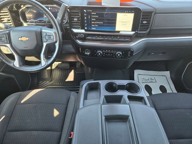 Used 2022 Chevrolet Silverado 1500 LT AWD/4WD image 11