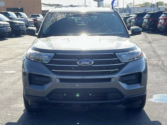 Certified 2022 Ford Explorer XLT w/ Class IV Trailer Tow Package AWD/4WD image 8