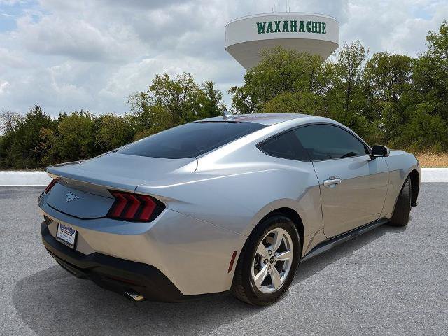 Certified 2024 Ford Mustang Coupe RWD image 5