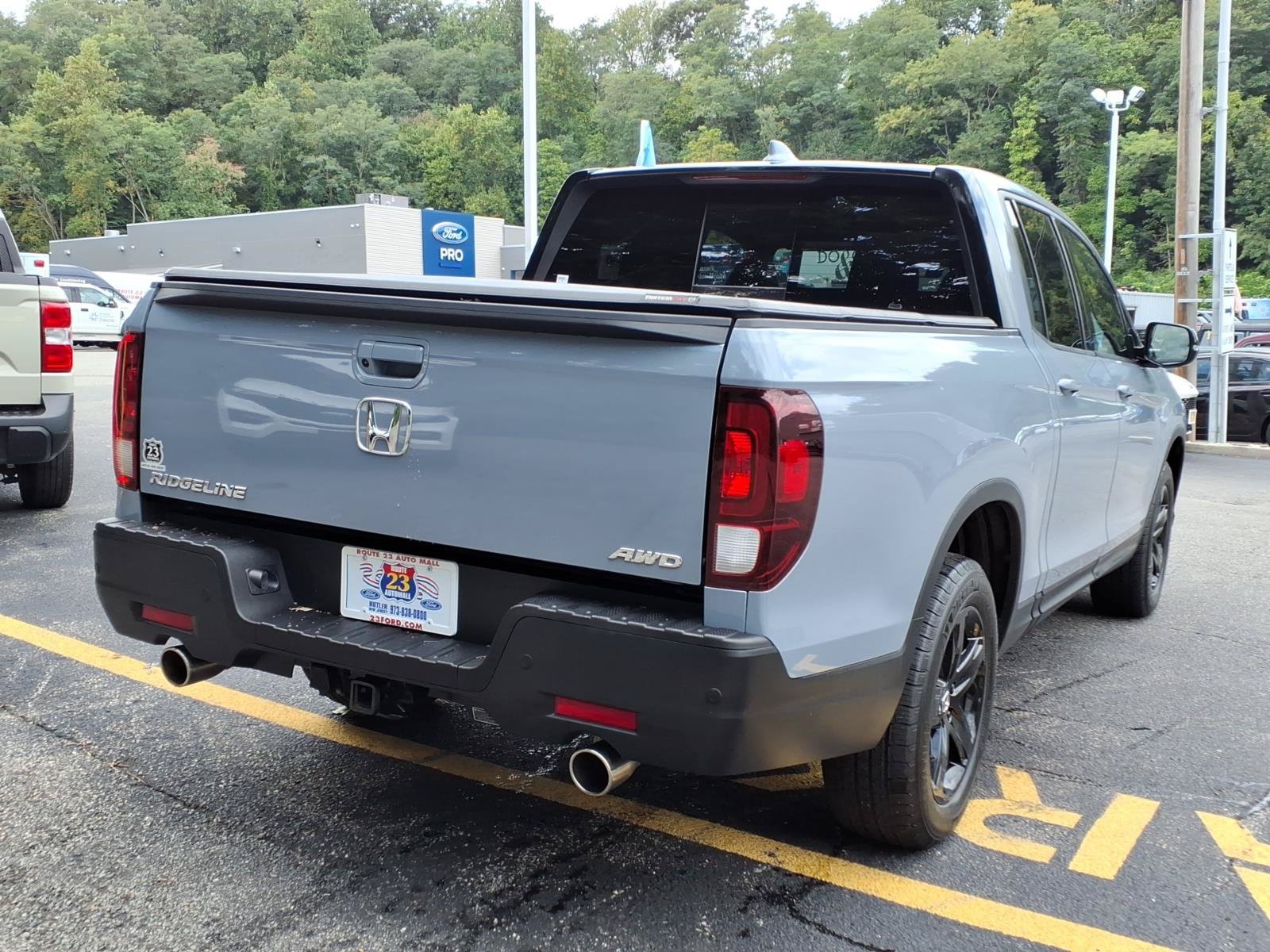 Used 2022 Honda Ridgeline Black Edition image 8
