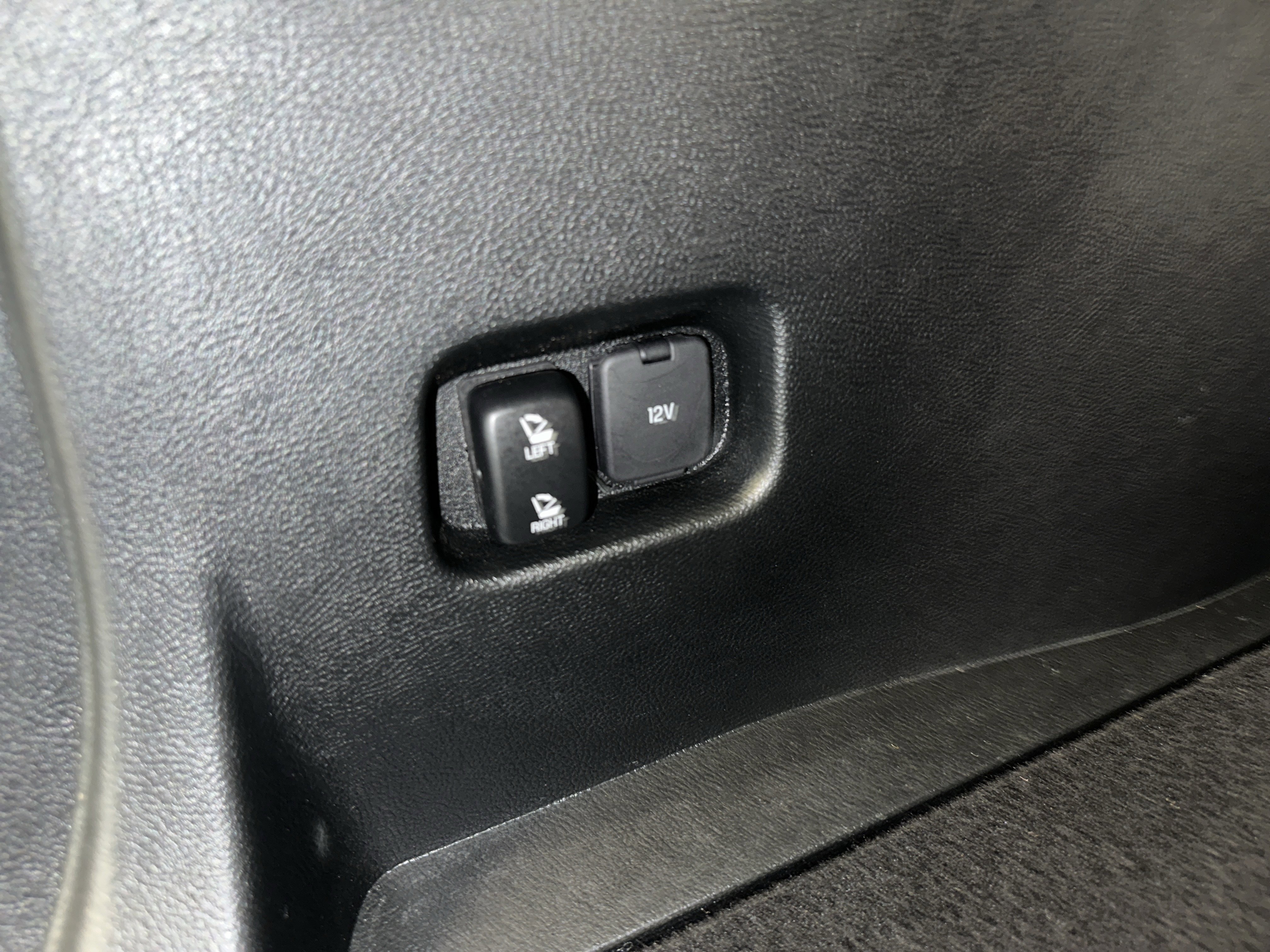 Certified 2022 Ford Edge SEL w/ Convenience Package image 28