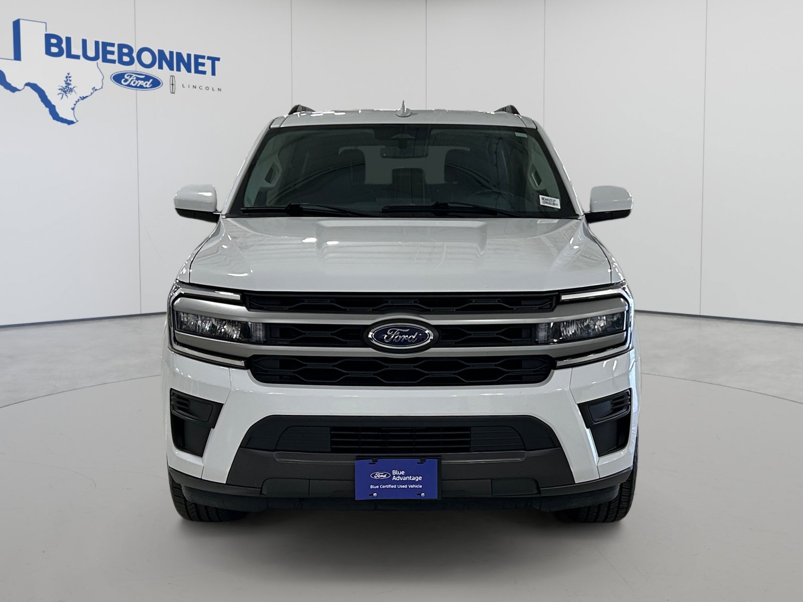 Certified 2024 Ford Expedition XLT RWD image 2