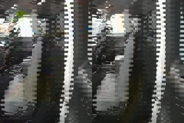 Used 2019 Toyota Tacoma SR image 21