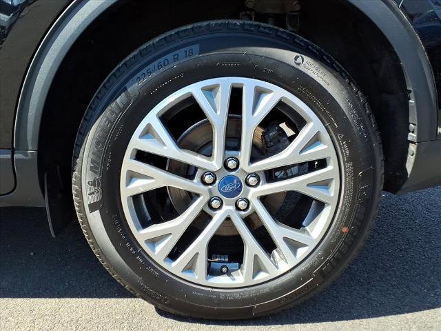 Certified 2022 Ford Escape SEL AWD/4WD image 27