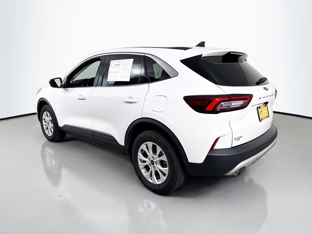 Certified 2023 Ford Escape Active AWD/4WD image 12