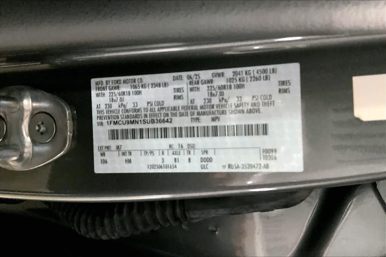 Certified 2025 Ford Escape ST-Line AWD/4WD image 31