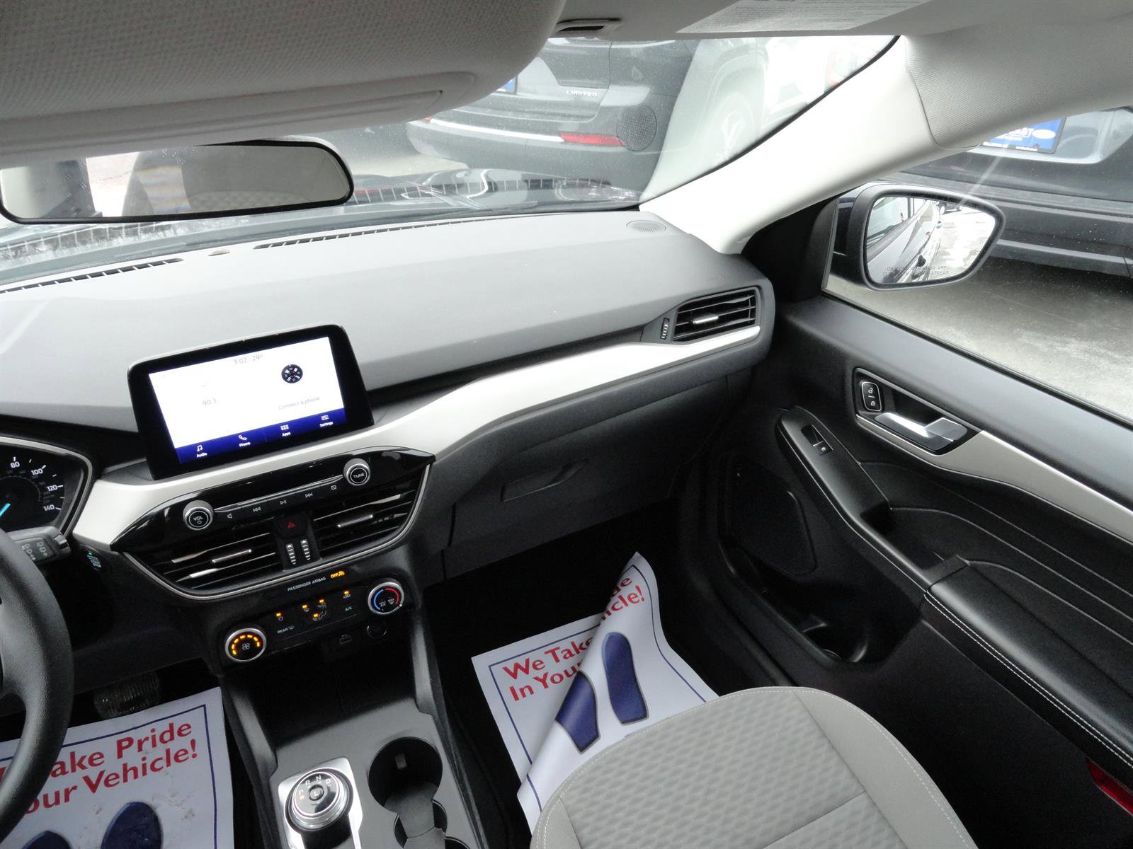 Certified 2021 Ford Escape SE image 17