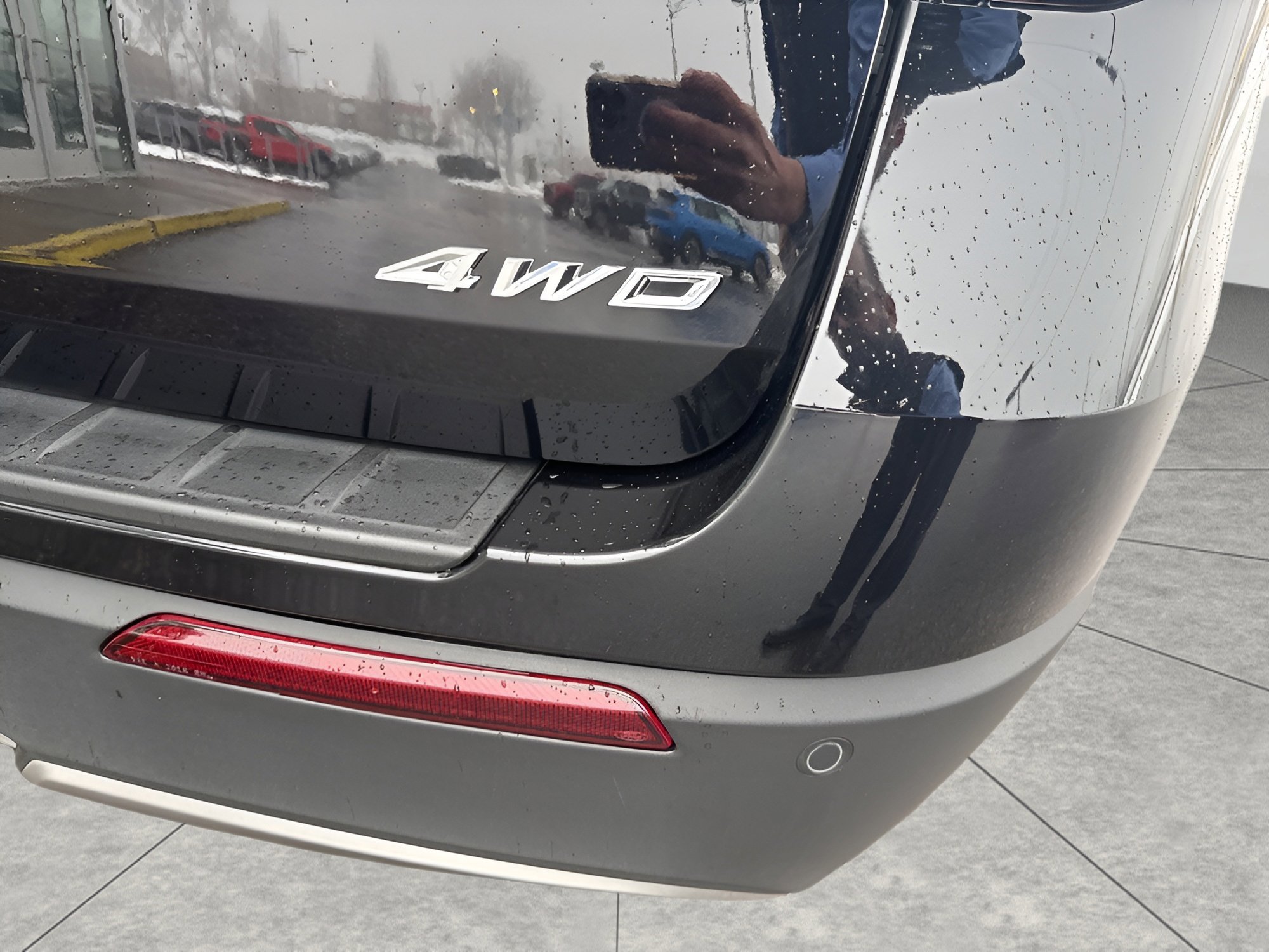 Certified 2025 Ford Explorer Active w/ Active Comfort Package image 22