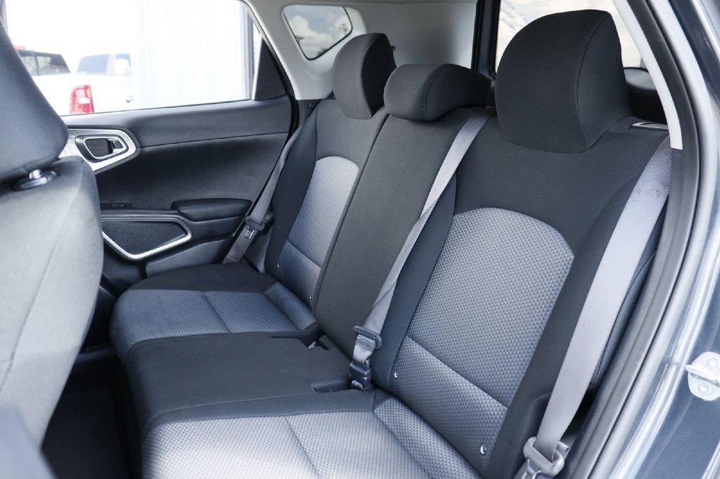 Used 2024 Kia Soul LX w/ Option Group 015 FWD image 23